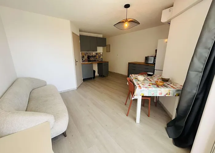 Appt 2 Couchages Cap D'agde Ct121-022 Apartmán